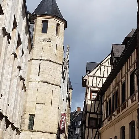 Le Petit Palais - Centre Historique De Rouen Apartamento *